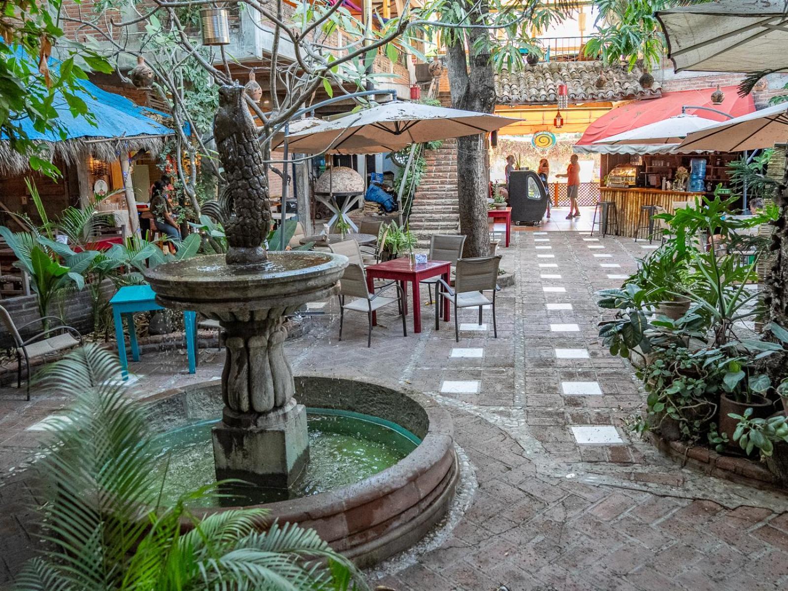 The Octopus'S Garden Hostel La Cruz de Huanacaxtle Exterior photo